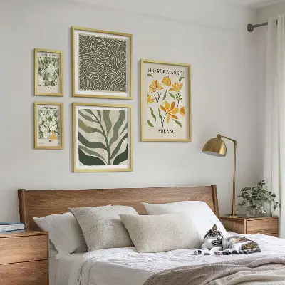 Modernes Wandbilder-Set mit Pflanzenmotiven