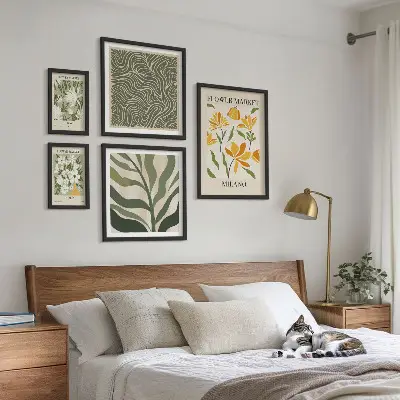 Modernes Wandbilder-Set mit Pflanzenmotiven