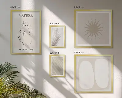 Modernes Wandbilder-Set mit minimalistischen Formen im Boho-Stil