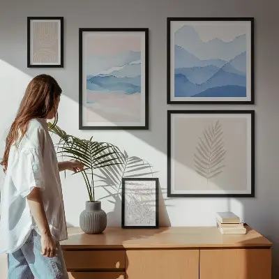 Bildergalerie-Set für die Wand mit abstrakten Landschaften und Blättern