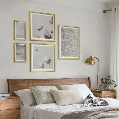 Bilderset fürs Sofa mit modernen minimalistischen Texturen