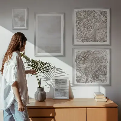 Bildergalerie-Set für die Wand in moderner Optik mit abgenutzten Texturen
