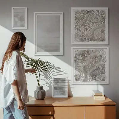 Bildergalerie-Set für die Wand in moderner Optik mit abgenutzten Texturen