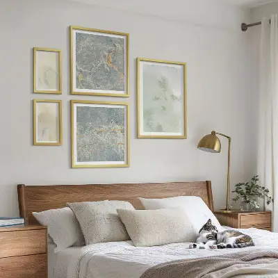 Bildergalerie-Set für die Wand mit Pastellfarben-Aquarelltexturen