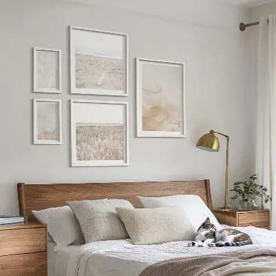 Modernes Wandbilder-Set mit modischen Pastelltexturen