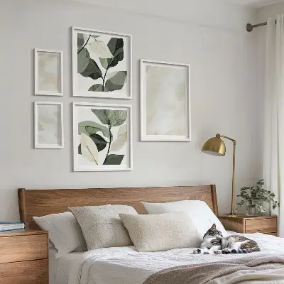 Bildergalerie-Set für die Wand mit abstrakten Boho-Motiven in leuchtenden Farben