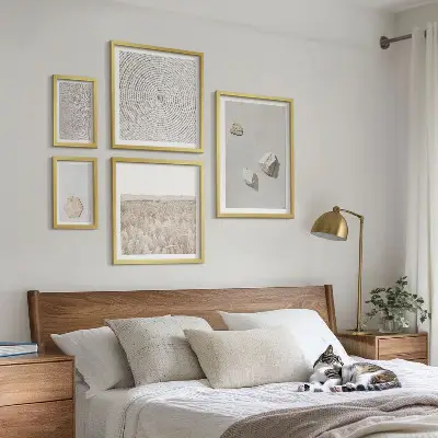 Modernes Wandbilder-Set mit leichten Boho-Sandtexturen