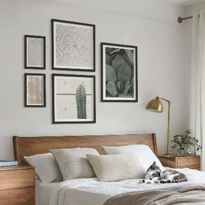 Bilderset für das Sofa mit sommerlichen Texturen und tropischem Flair
