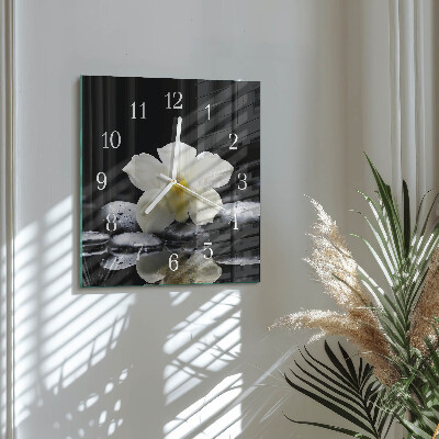 Moderne wanduhr quadratisch Steine ​​und Orchideen