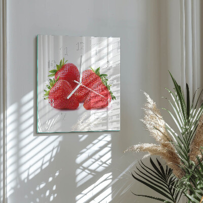 Glasuhr quadratisch Erdbeeren