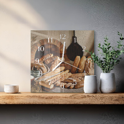 Quadratische wanduhr Brot