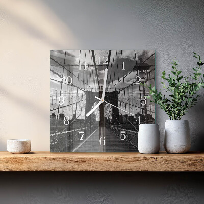 Moderne wanduhr quadratisch Brücke