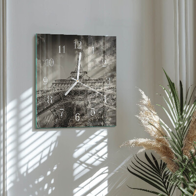 Quadratische wanduhr modern Eiffelturm