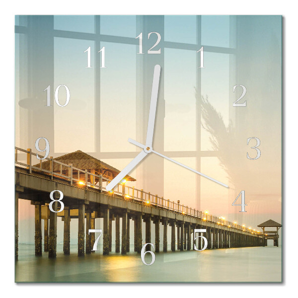 Quadratische wanduhr Holzsteg