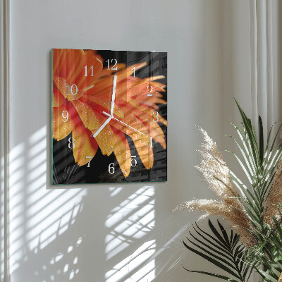 Moderne wanduhr quadratisch Gerbera