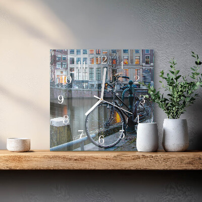 Moderne wanduhr quadratisch Fahrrad
