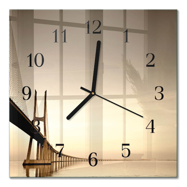 Quadratische wanduhr Brücke in Sepia