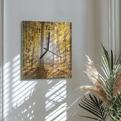 Quadratische wanduhr modern Herbst im Wald