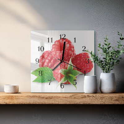 Moderne wanduhr quadratisch Himbeeren