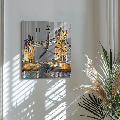 Quadratische wanduhr modern Tower Bridge