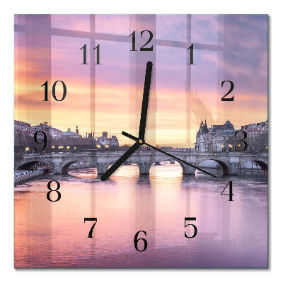 Quadratische wanduhr modern Eine Stadt am Fluss