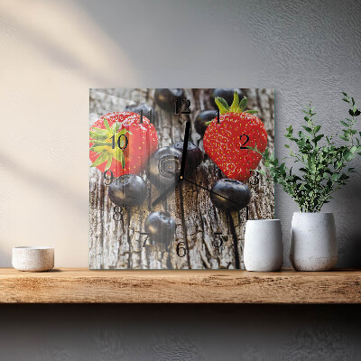 Glasuhr quadratisch Beeren