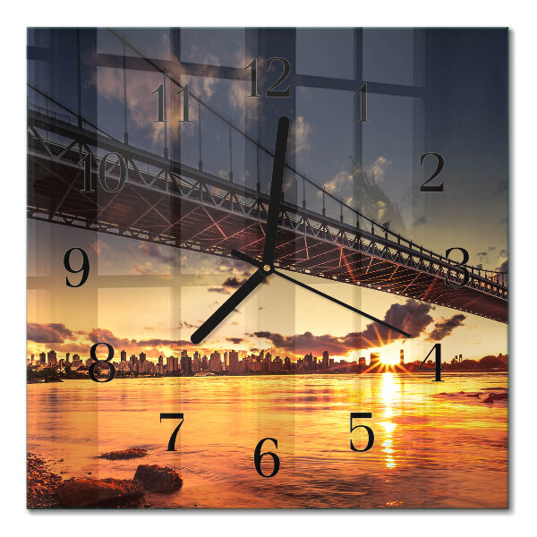Quadratische wanduhr modern Flussbrücke