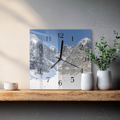 Moderne wanduhr quadratisch Gebirge im Winter