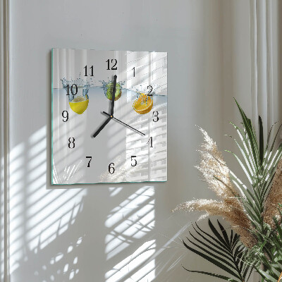 Quadratische wanduhr modern Kiwi