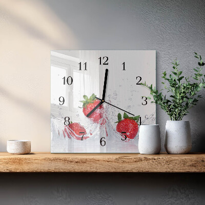 Quadratische wanduhr modern Erdbeere