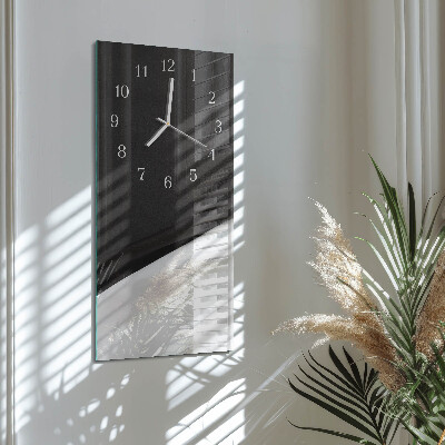 Moderne wanduhr vertikal Kontrast