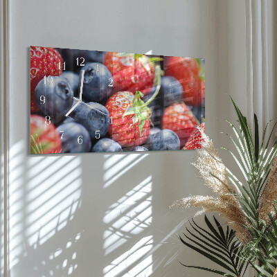 Horizontale Uhr Blaubeeren und Brombeeren