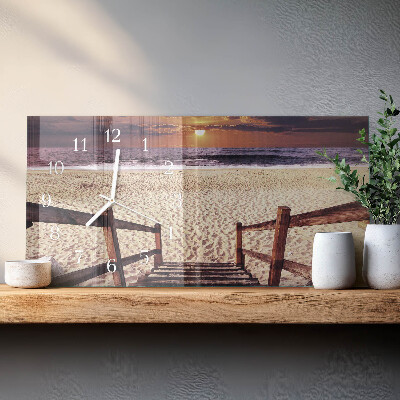 Horizontale Uhr Schritte zum Strand