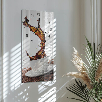 Wanduhr design ausgefallen vertikal Eine Tasse Kaffee