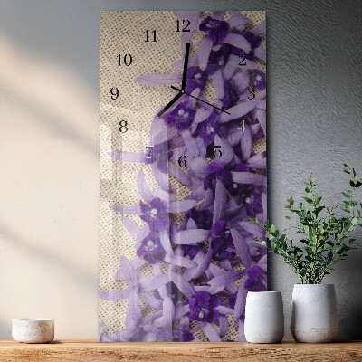 Moderne wanduhr vertikal Lavendel