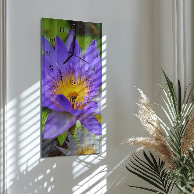 Vertikale glas wanduhr Blume