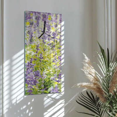 Vertikale Uhr Lavendel