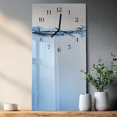 Moderne wanduhr vertikal Wasser